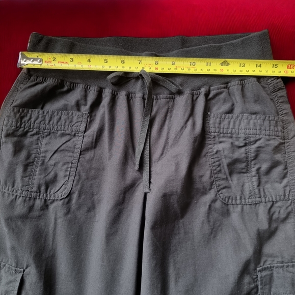 Almost Famous Balloon Convertible Cargo Pants - Picture 3 of 10